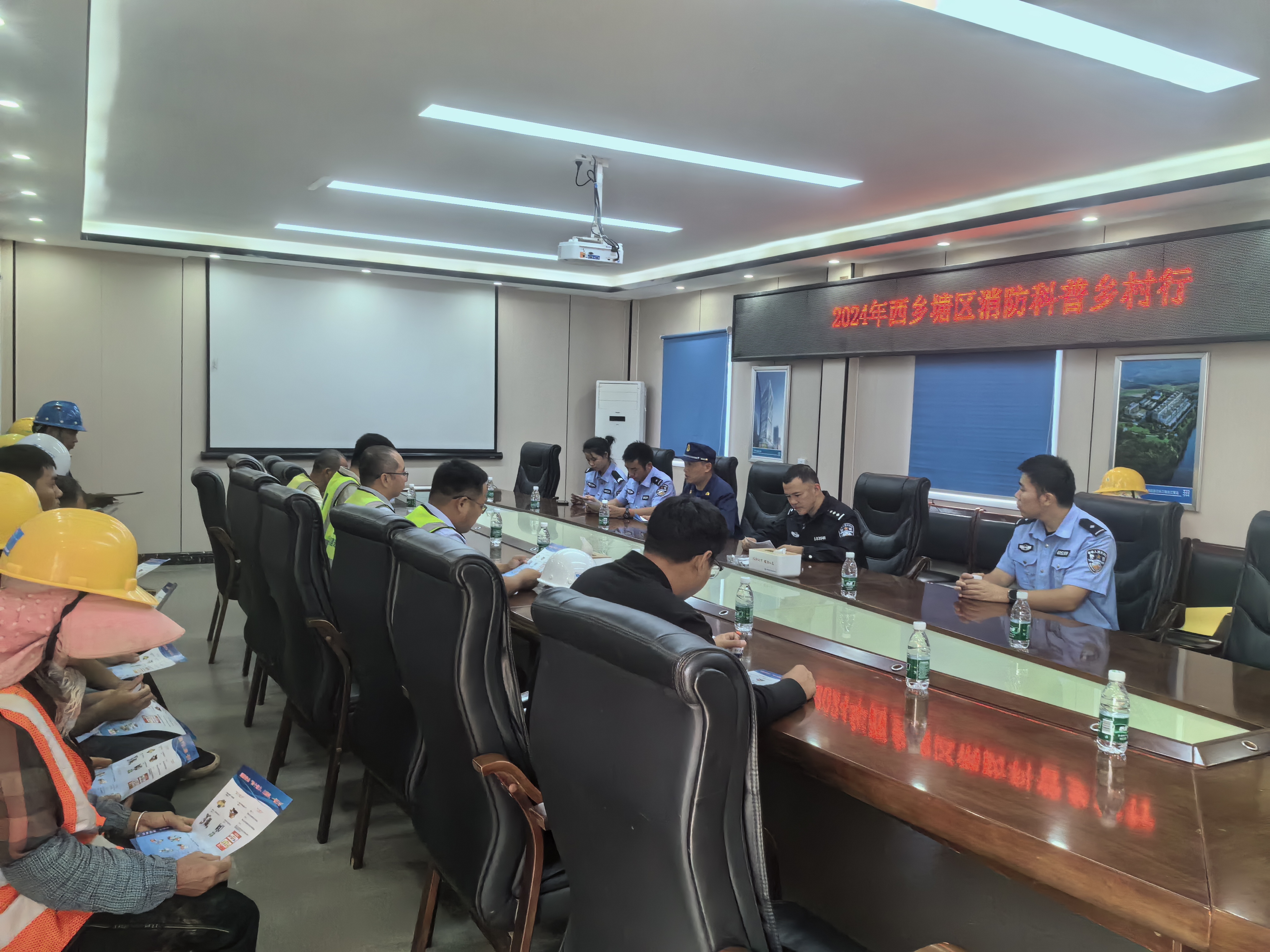 南宁市邕江上游二期引水和应急引水工程右江泵站开展消防应急救援演练及反诈知识科普